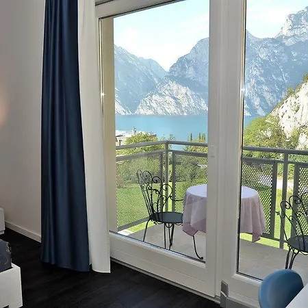 Gloria Sport & Wellness 3***superior Torbole Sul Garda
